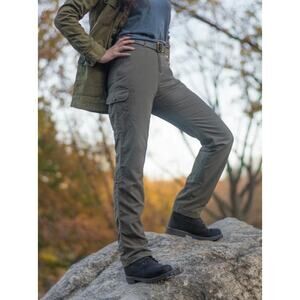 Clothing Arts Women's Pick-Pocket Proof Adventure Travel Roll-Up Pants 12 Petite